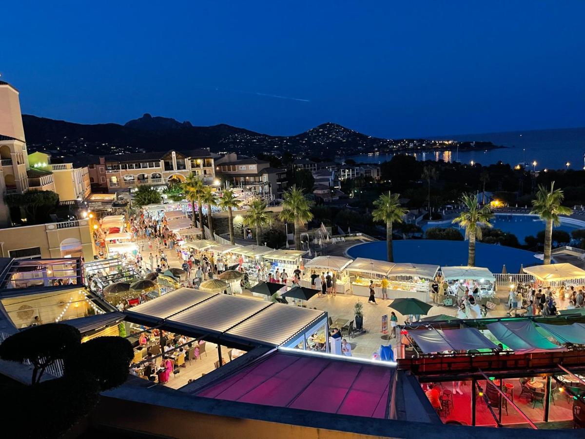 Village Cap Esterel Duplex Vue Mer Centre Saint-Raphaël Εξωτερικό φωτογραφία